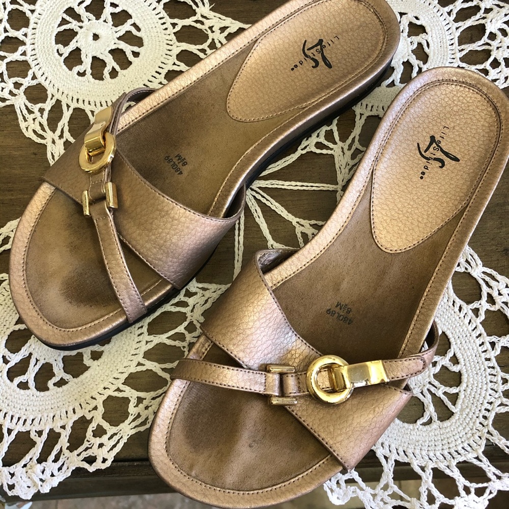 - LIFE STRIDE Sandals Champagne - 8.5 M